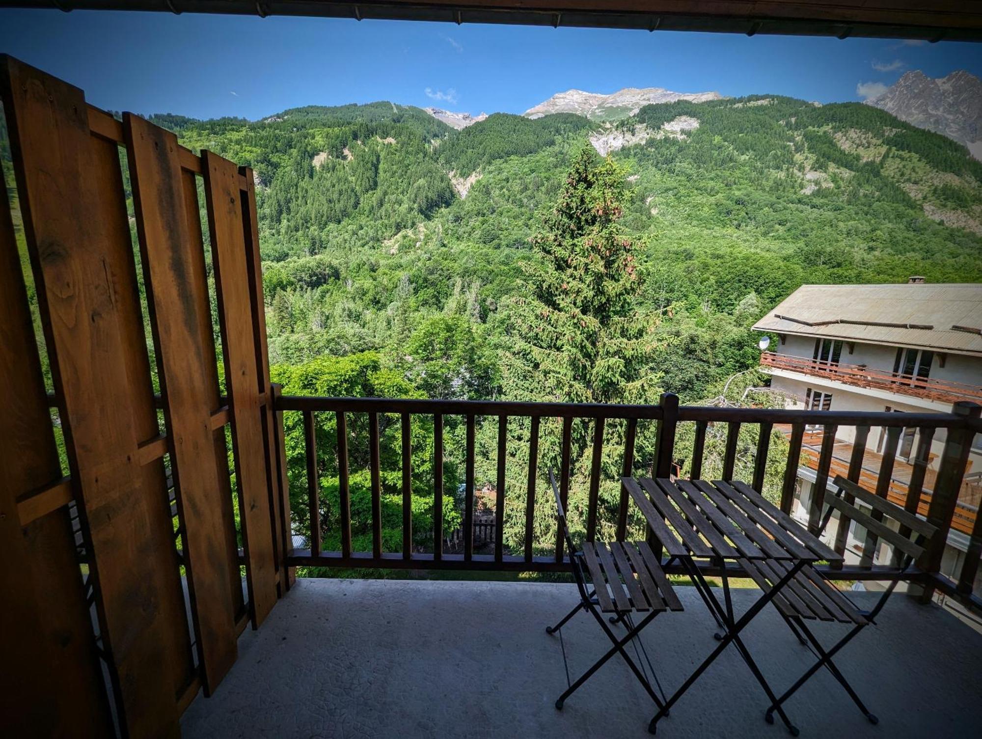 Auberge Saint Antoine Pelvoux الغرفة الصورة